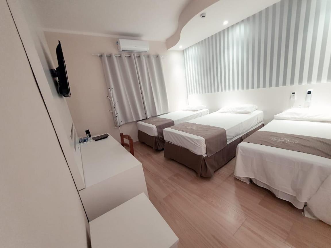 Charles Hotel Porto Ferreira Bagian luar foto